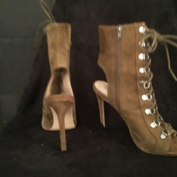 Steve Madden suede Peep toe olive green bootie 8.5 - Picture 7 of 13